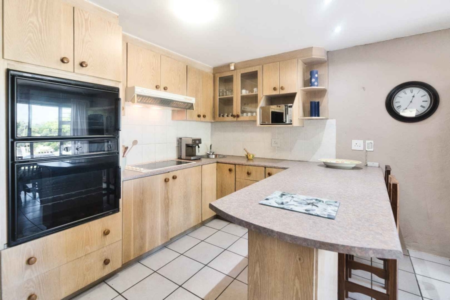 7 Bedroom Property for Sale in Hermanus Heights Western Cape